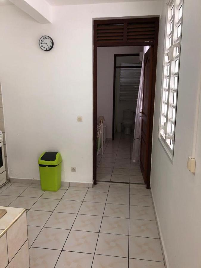 Jo Et Elie Apartment เลอโกซิเยร์ ภายนอก รูปภาพ